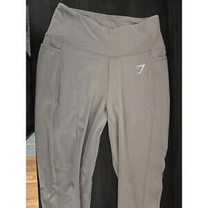Gym Shark Leggings Women’s Size Small Yoga Pants with pockets